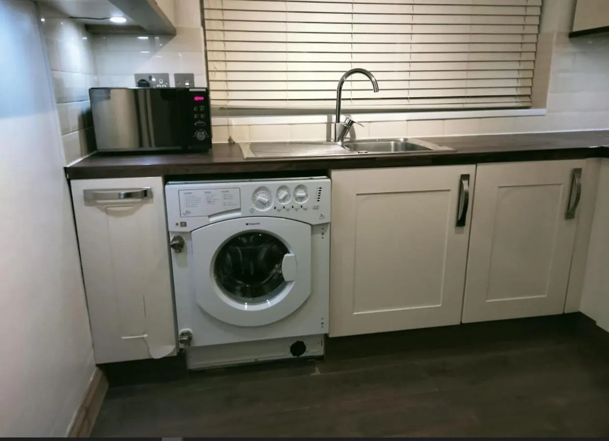 아파트 Fully-Equipped Flat In The City Of London. 영국